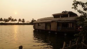 sunset-kerala-backwaters